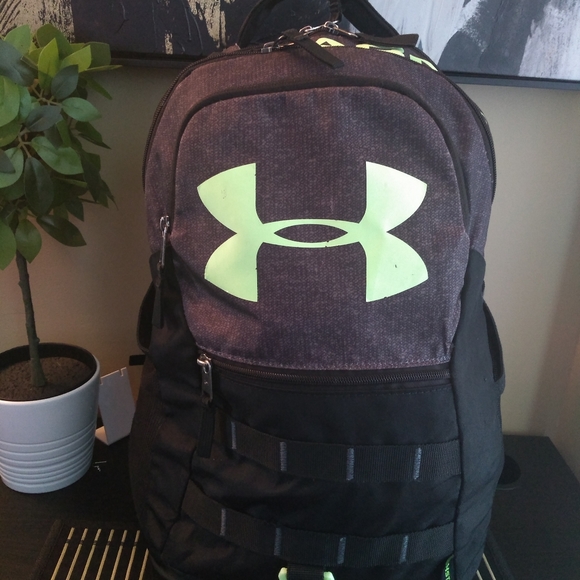 Under Armour Backpack - Picture 10 of 10